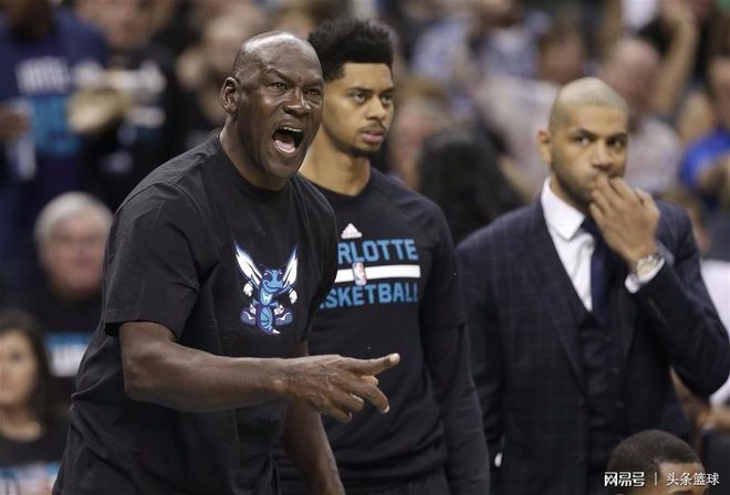 开云-亚冠赛后再迎强敌,夏洛特黄蜂更衣室发声,主帅态度——态度坚定,心理建设被强调的简单介绍-开云